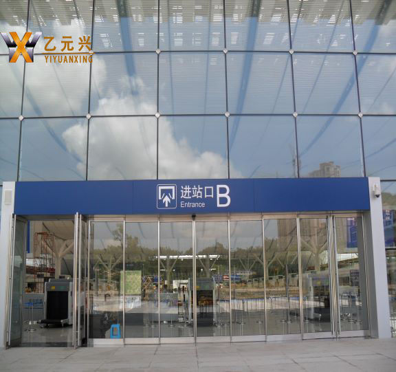 玻璃平移自动樱桃视频污在线观看